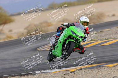 media/Dec-17-2022-SoCal Trackdays (Sat) [[224abd9271]]/Turn 15 (155pm)/